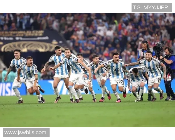 当代足球赛场左前卫位置上的代表性球星与他们的经典表现解析